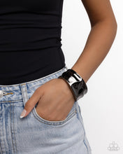 Load image into Gallery viewer, Hammered Hope - Black Gunmetal Hinged Bracelet