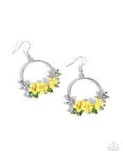 Load image into Gallery viewer, Fairy Freestyle - Yellow Earrings