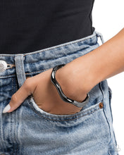 Load image into Gallery viewer, Waving Hello - Black Gunmetal Bracelet