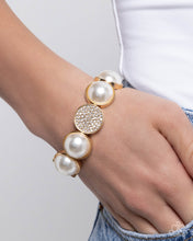 Load image into Gallery viewer, Believable Bling - Gold Bracelet