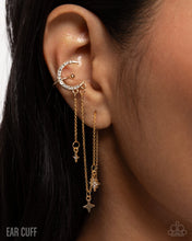 Load image into Gallery viewer, Heaven Struck - Gold Threader Earrings