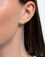 Load image into Gallery viewer, Belles Radiance - Black Necklace