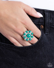 Load image into Gallery viewer, Pointed Park Avenue - Green Ring