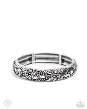 Load image into Gallery viewer, Enchanting Entrant - Silver Bracelet