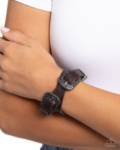 Load image into Gallery viewer, Buckle TOWN - Brown Buckle Bracelet