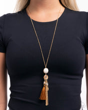 Load image into Gallery viewer, Pampered Panache - Gold Necklace