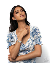 Load image into Gallery viewer, Admirable Aria - White Stretchy Bracelet