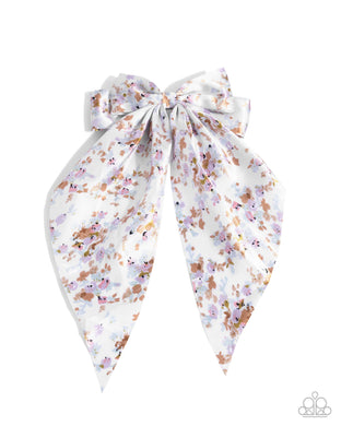 Fluttering Flowers - White