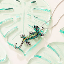 Load image into Gallery viewer, Shimmery Salamander - Green Necklace