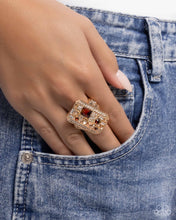 Load image into Gallery viewer, Princess Pattern - Brown Ring