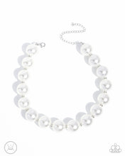 Load image into Gallery viewer, Pronounced Pearls - White Choker Necklace