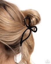 Load image into Gallery viewer, Coquette Clip - Black Claw Clip