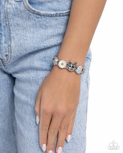 Eager Easter - Multicolor Stretchy Bracelet
