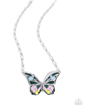 Load image into Gallery viewer, Aerial Accolade - Green Necklace