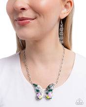 Load image into Gallery viewer, Aerial Accolade - Green Necklace