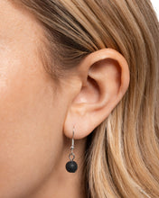 Load image into Gallery viewer, Swirl Simplicity - Black Necklace