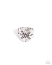 Load image into Gallery viewer, Snowflake Surprise - Silver Ring
