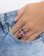 Load image into Gallery viewer, Pointed Prowess - Silver Ring