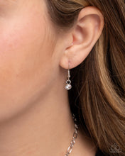 Load image into Gallery viewer, Cover Story - Purple Necklace