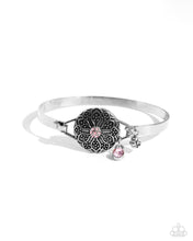 Load image into Gallery viewer, Fleur de Prairie - Pink Bracelet