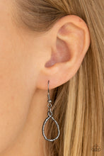 Load image into Gallery viewer, Going For Grit - Black Gunmetal Necklace