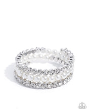 Load image into Gallery viewer, Grandiose Glitz - White Bracelet