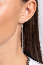 Load image into Gallery viewer, Heart Homage - Black Necklace