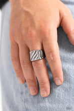 Load image into Gallery viewer, Illusion - Silver Urban Ring
