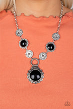 Load image into Gallery viewer, Poppy Persuasion - Black Necklace