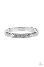 Load image into Gallery viewer, Radiant Edge - Silver Bracelet