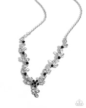 Load image into Gallery viewer, Refreshing Refinement - Black Necklace
