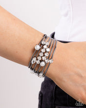 Load image into Gallery viewer, Showtime Sparkle - Black Gunmetal Bracelet