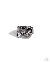 Load image into Gallery viewer, Triple Threat Twinkle - Black Gunmetal Ring