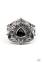 Load image into Gallery viewer, Charismatic Couture - Black Ring