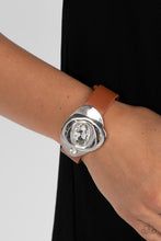Load image into Gallery viewer, Pasadena Prairies - Brown Bracelet