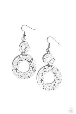 Cabo Courtyard - White Earrings
