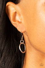 Load image into Gallery viewer, Tough Crowd - Silver Choker Necklace