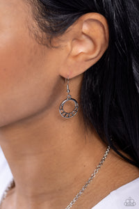 Elliptical Effervescence - Orange Necklace