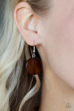Load image into Gallery viewer, Beach Day Demure - Brown Necklace