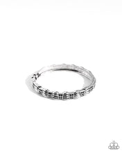 Load image into Gallery viewer, Metro Reverie - Black Bracelet