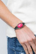 Load image into Gallery viewer, Springtime Trendsetter - Pink Bracelet