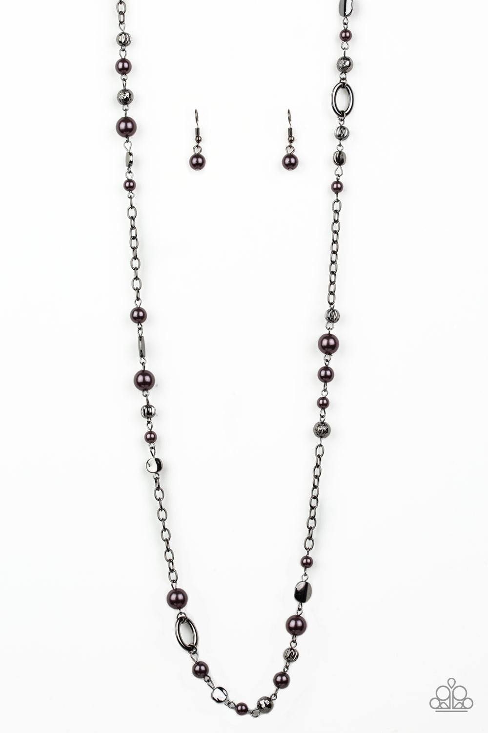 Make An Appearance - Black Necklace