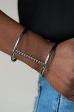 Load image into Gallery viewer, Diamond Deity - Black Bracelet
