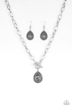 Load image into Gallery viewer, Sheen Queen - Silver Necklace