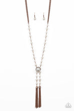 Load image into Gallery viewer, Vintage Diva - Copper Necklace