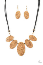 Load image into Gallery viewer, Natures Finest - Gold Necklace