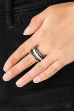 Load image into Gallery viewer, Treasury Fund - Black Ring