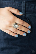 Load image into Gallery viewer, Serene Scene - White Ring