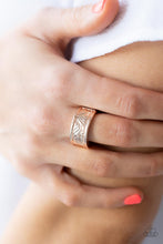 Load image into Gallery viewer, Billowy Bands - Rose Gold Ring
