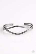 Load image into Gallery viewer, Urban Refinery - Black Gunmetal Bracelet